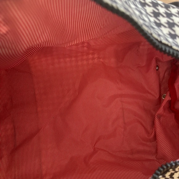 Herschel Supply Company Houndstooth and Navy Travel Bag - Picture 2 of 3